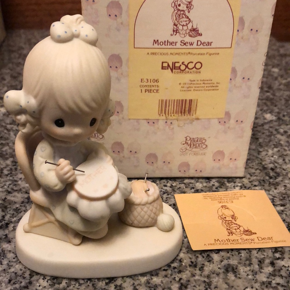 Precious Moments 1979 “Mother Sew Dear” Jonathan & David porcelain figurine